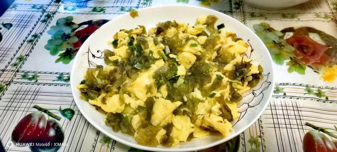 地皮菜炒鸡蛋