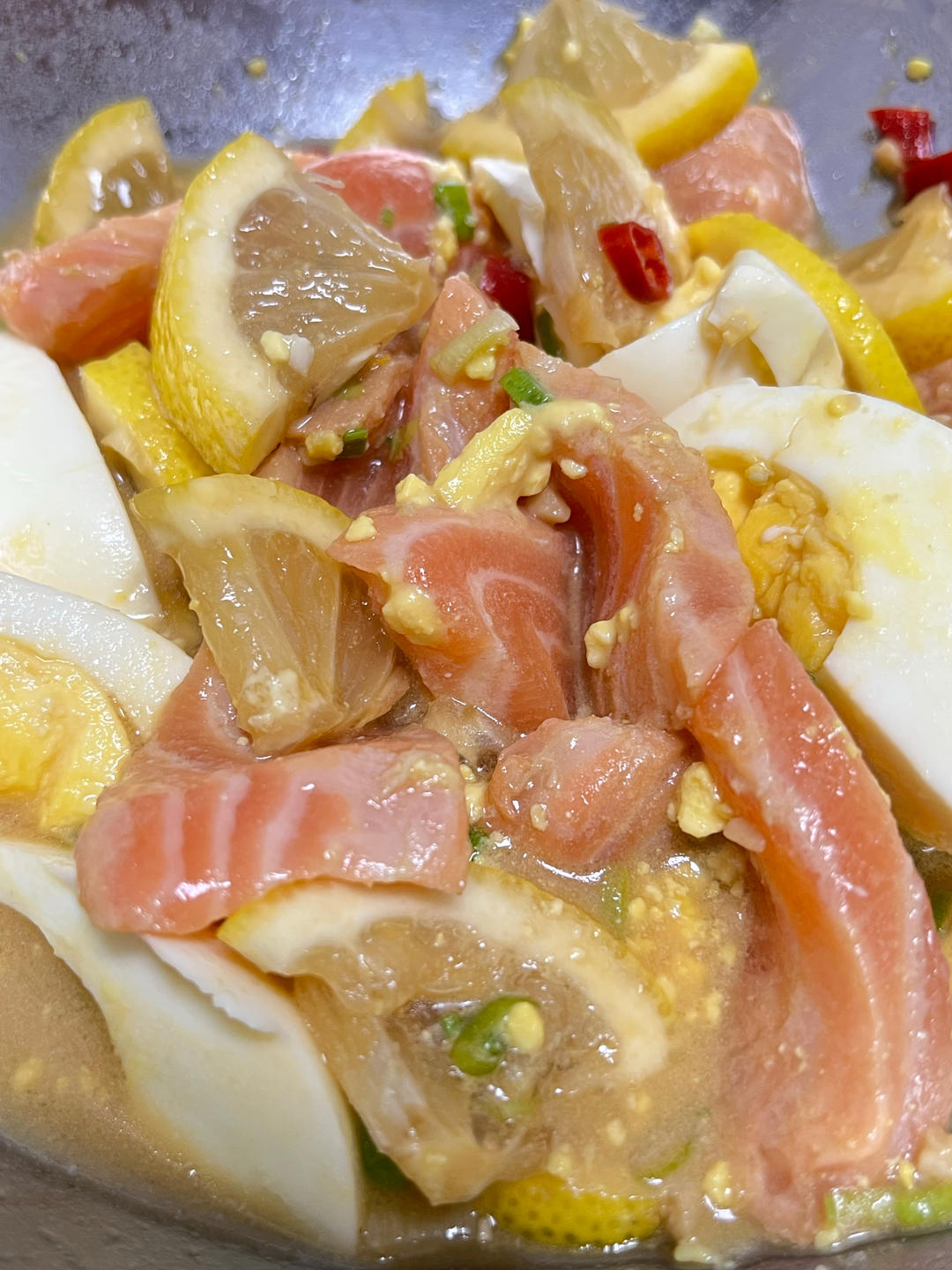 菜鸟变大厨，秘诀全在这凉拌三文鱼的酱汁里！