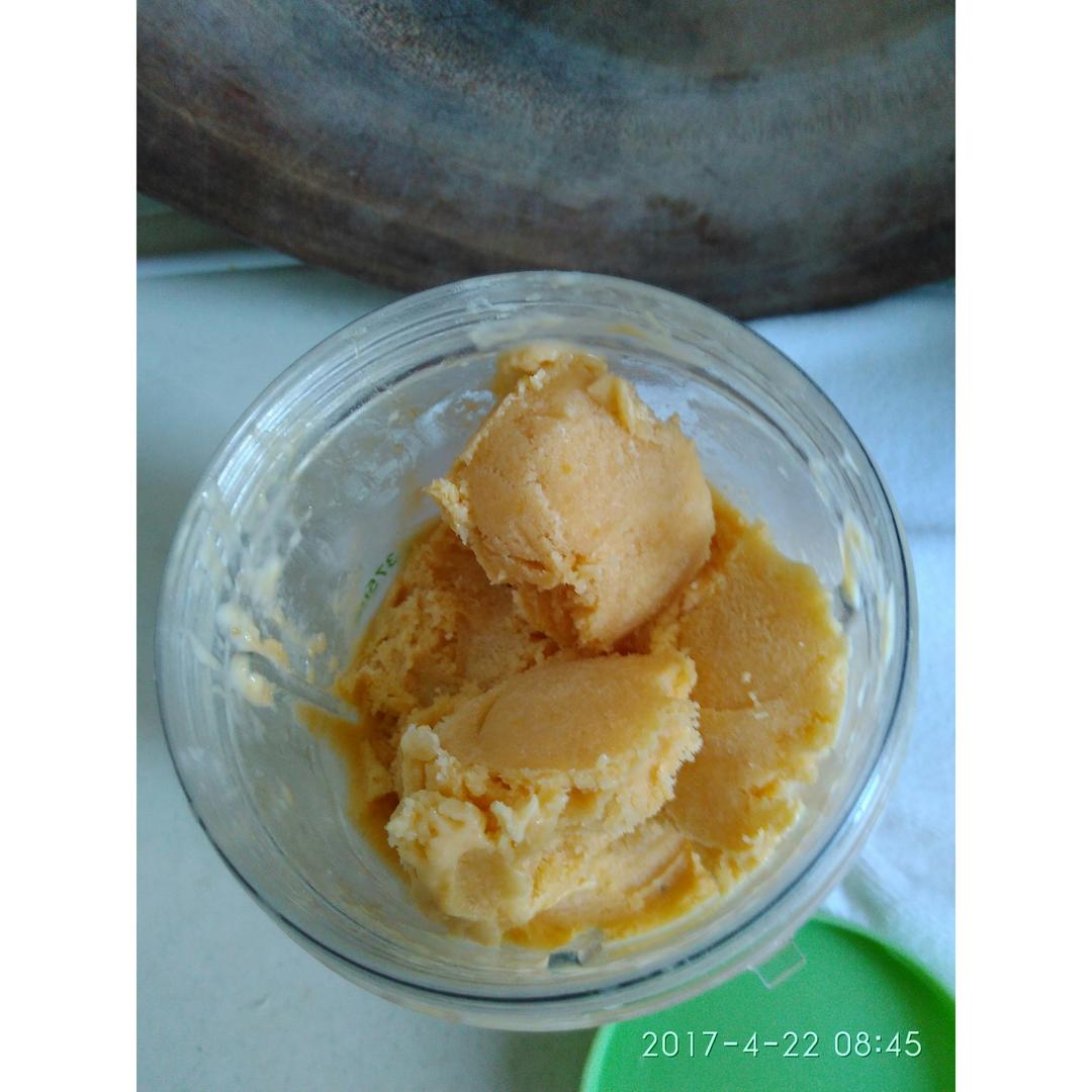 自制芒果冰淇淋