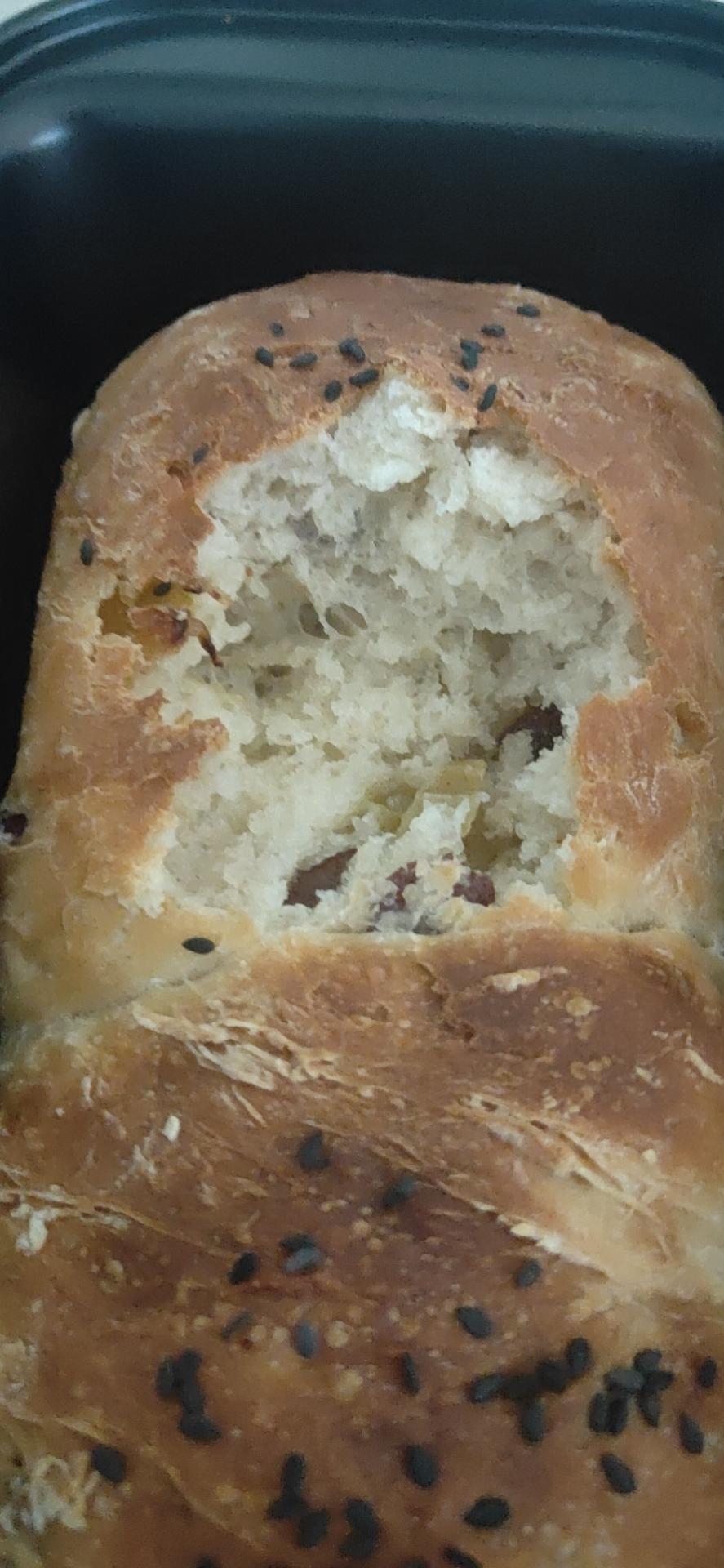 免揉葡萄干核桃面包（冷藏发酵）