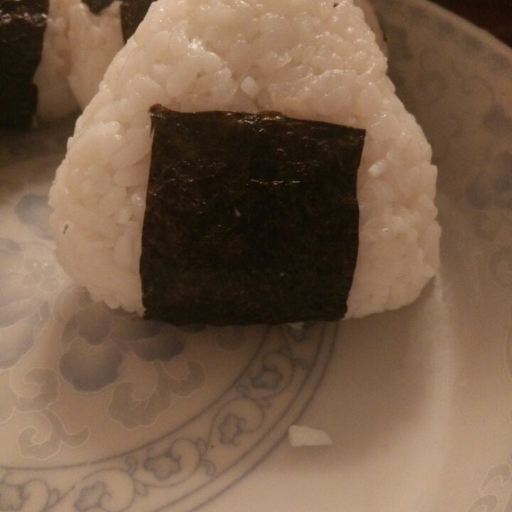 肉松饭团