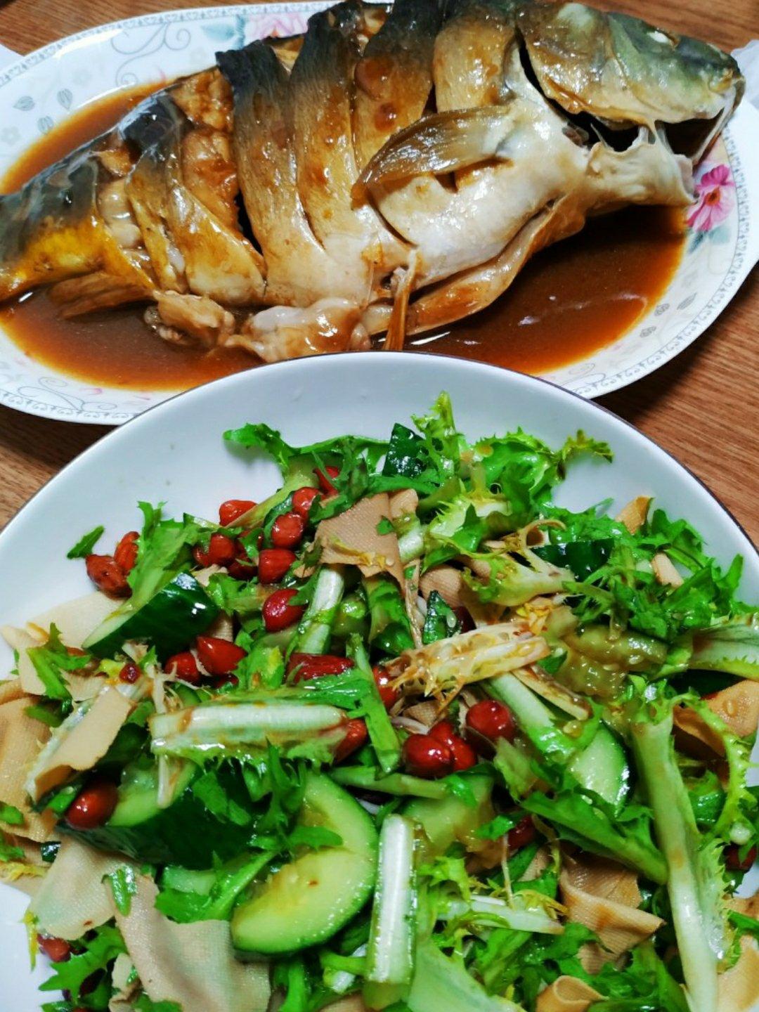 红烧鲤鱼