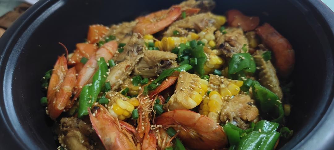 鲜香入味的鲜虾鸡翅玉米煲|美味一锅端
