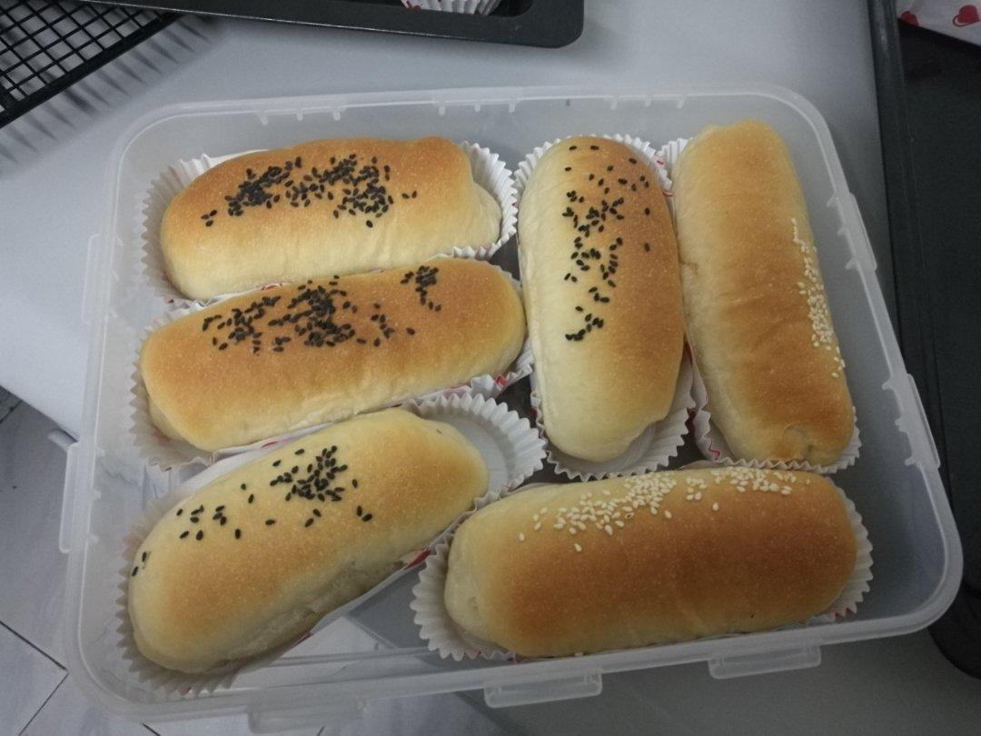 肉松沙拉酱面包（65度汤种）