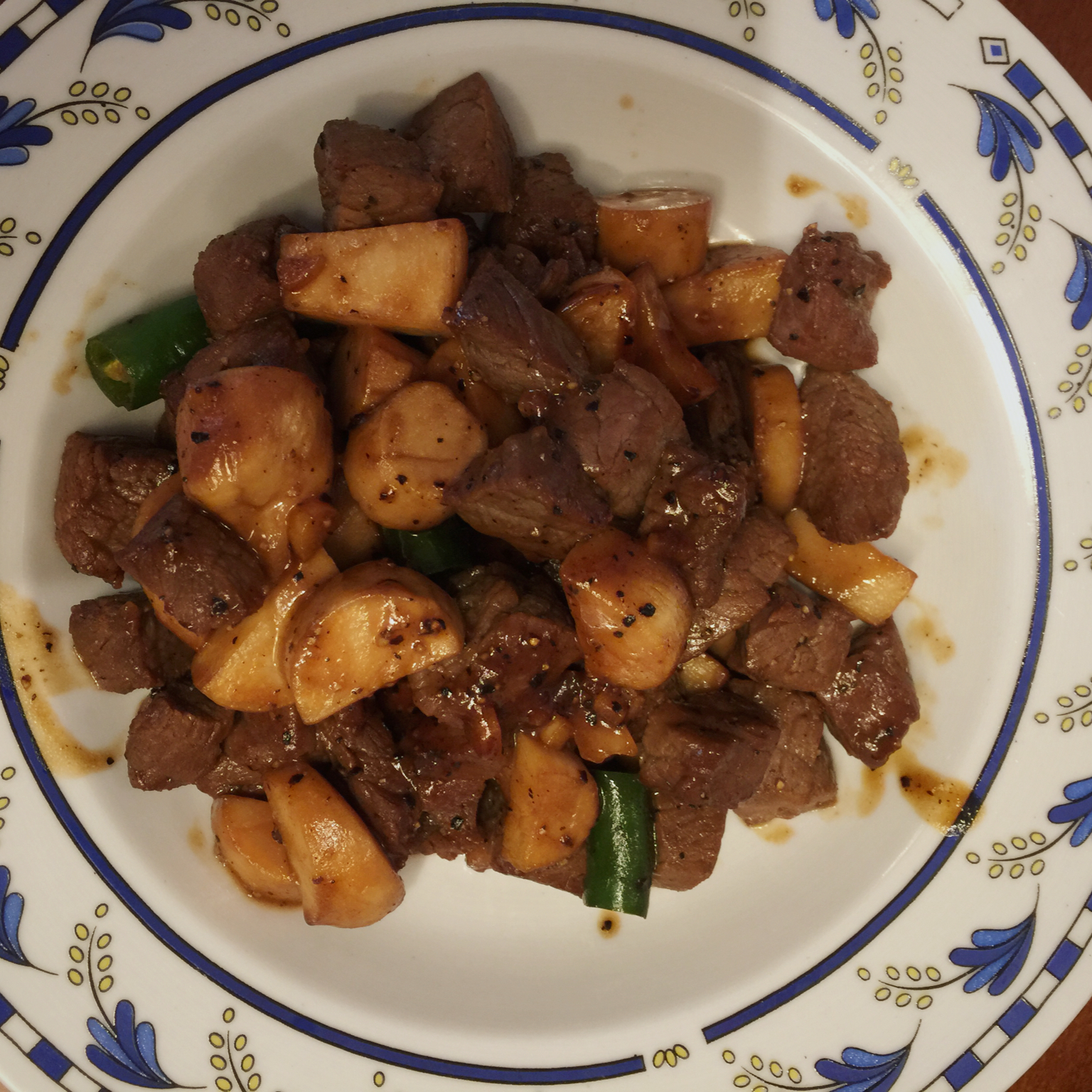 黑椒杏鲍菇牛肉粒