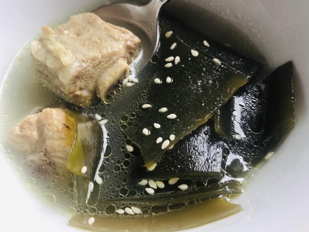 海带排骨汤