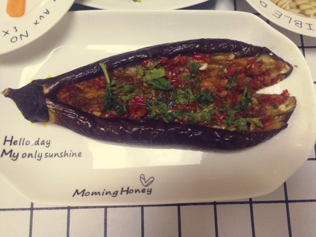 CC招牌菜销魂烤茄子，百吃不厌！