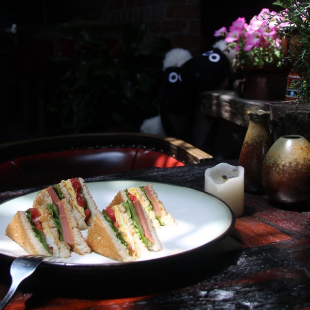 火腿芝士蛋三文治