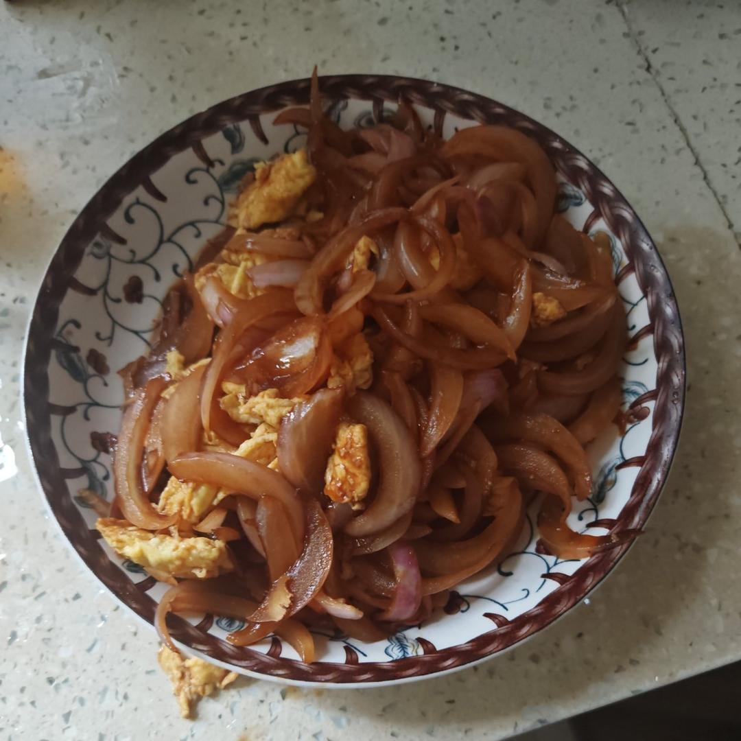 降压防癌的好食材  洋葱炒鸡蛋