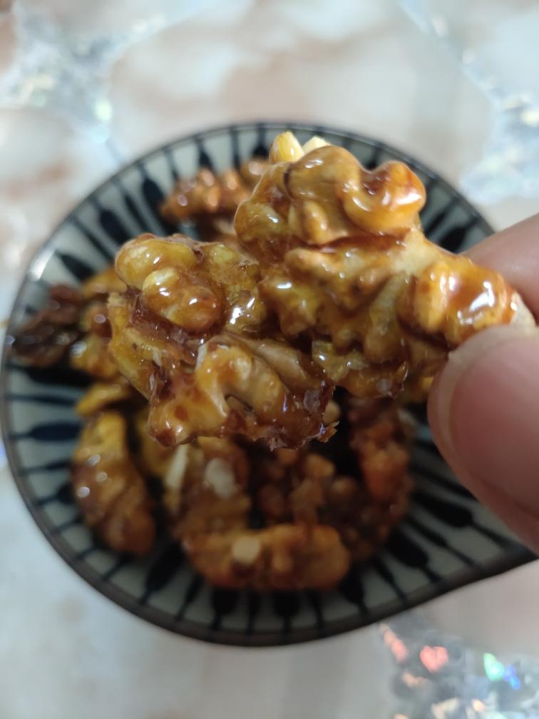 无油炸简易版琥珀核桃仁的做法
