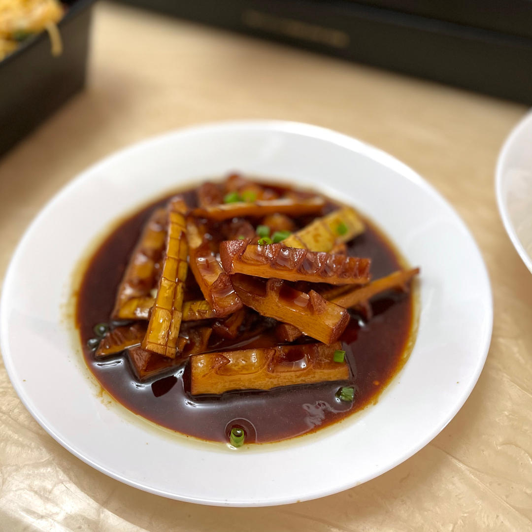 春季限定：油焖春笋