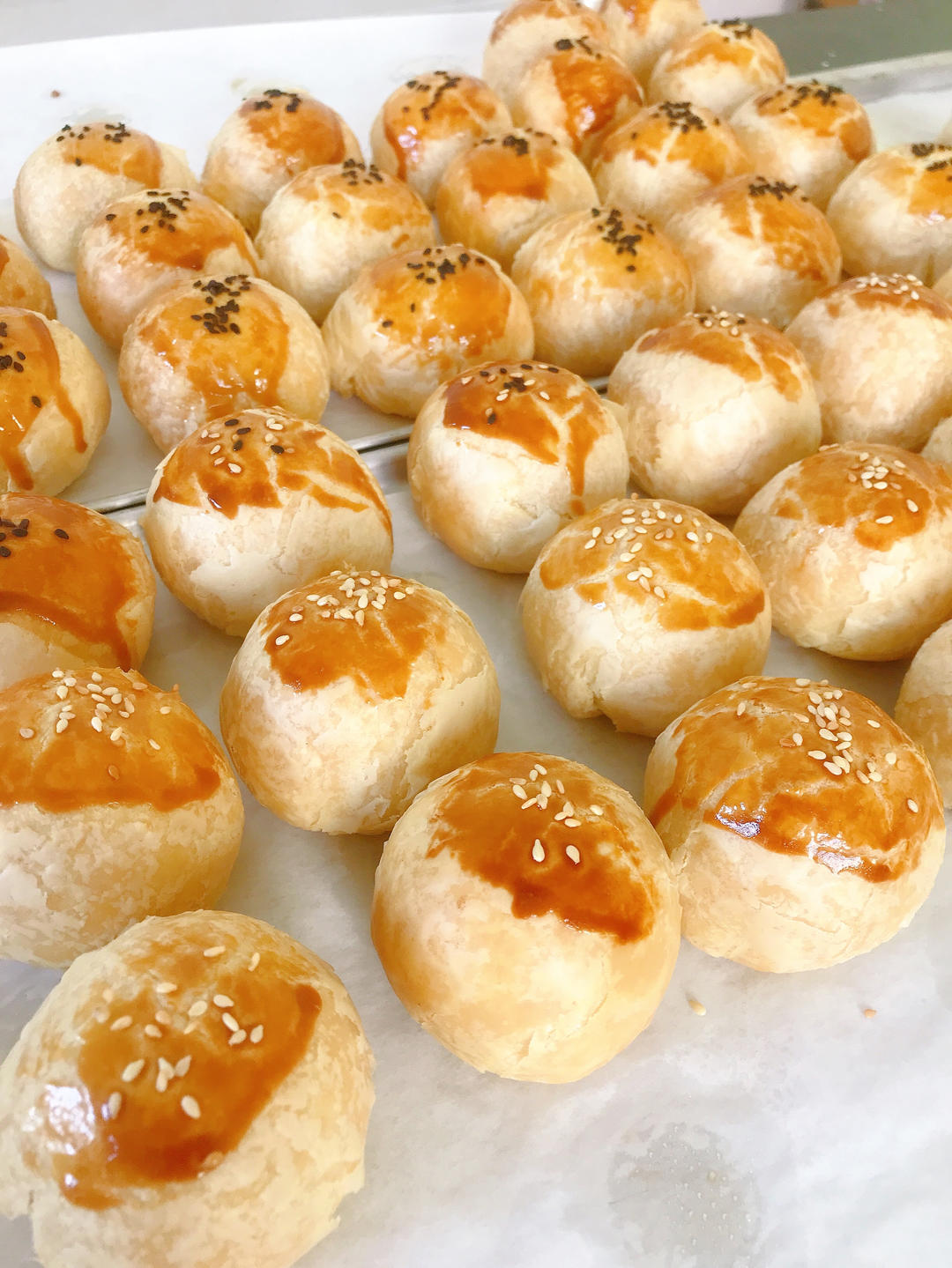 1年只卖15天的台湾菠萝蛋黄酥 黄油版不混酥 更香~