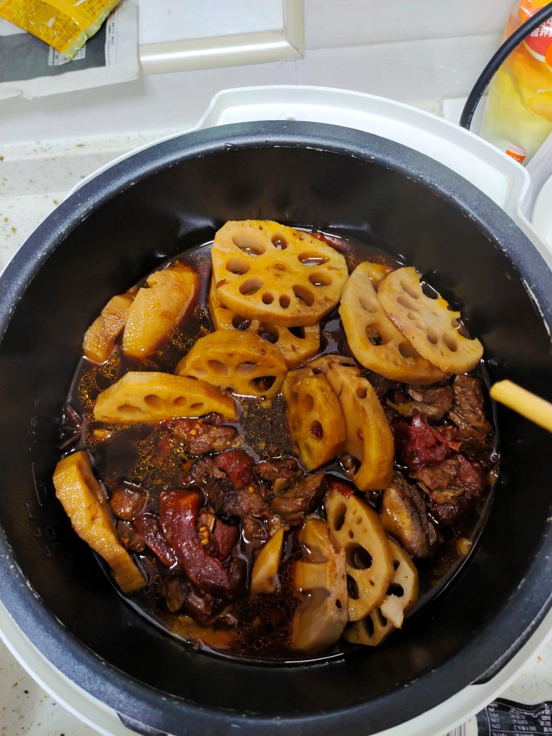 番茄土豆炖牛腩