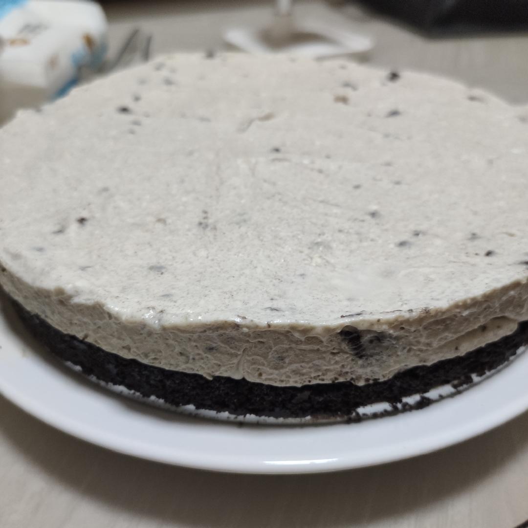 【奥利奥冻芝士蛋糕】拯救新手的免烤美味甜点