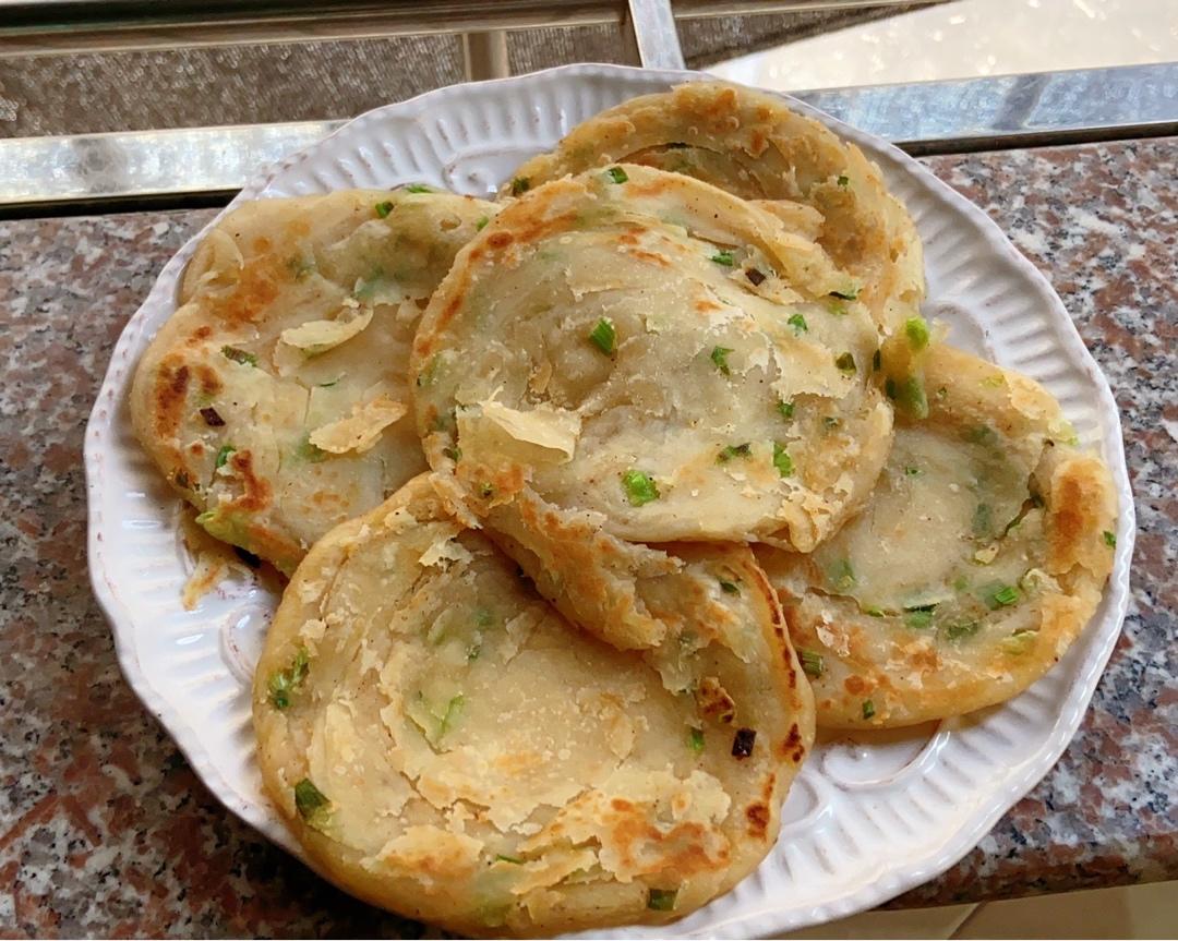 葱油饼（附外酥里嫩的技巧）