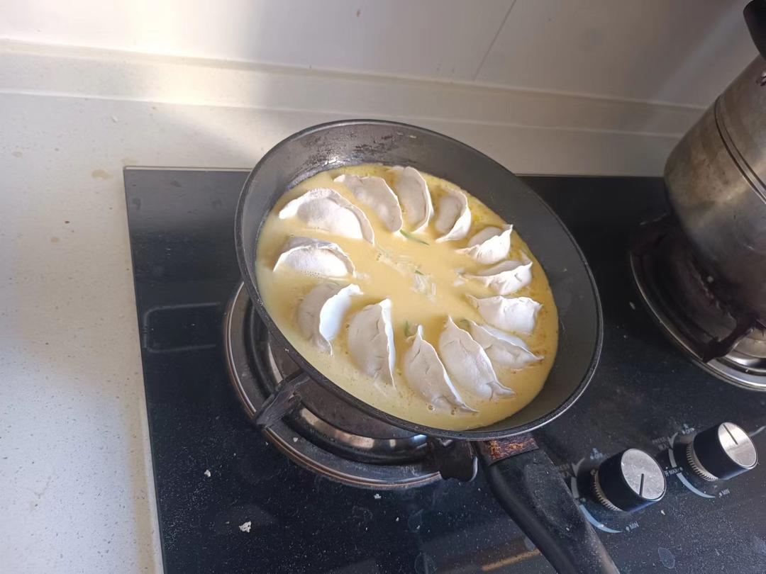 懒人版煎蛋饺的做法