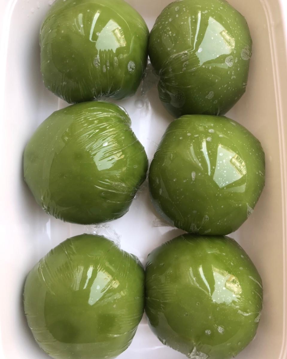 网红青团～～咸蛋黄肉松青团