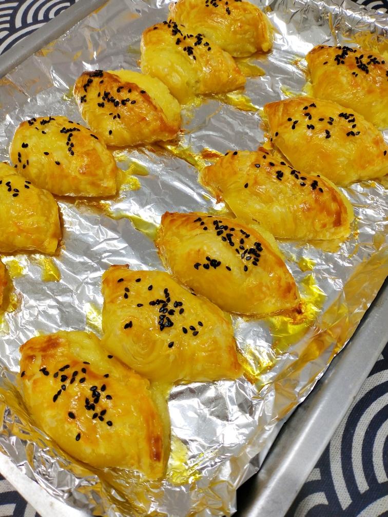 满口榴莲的榴莲酥