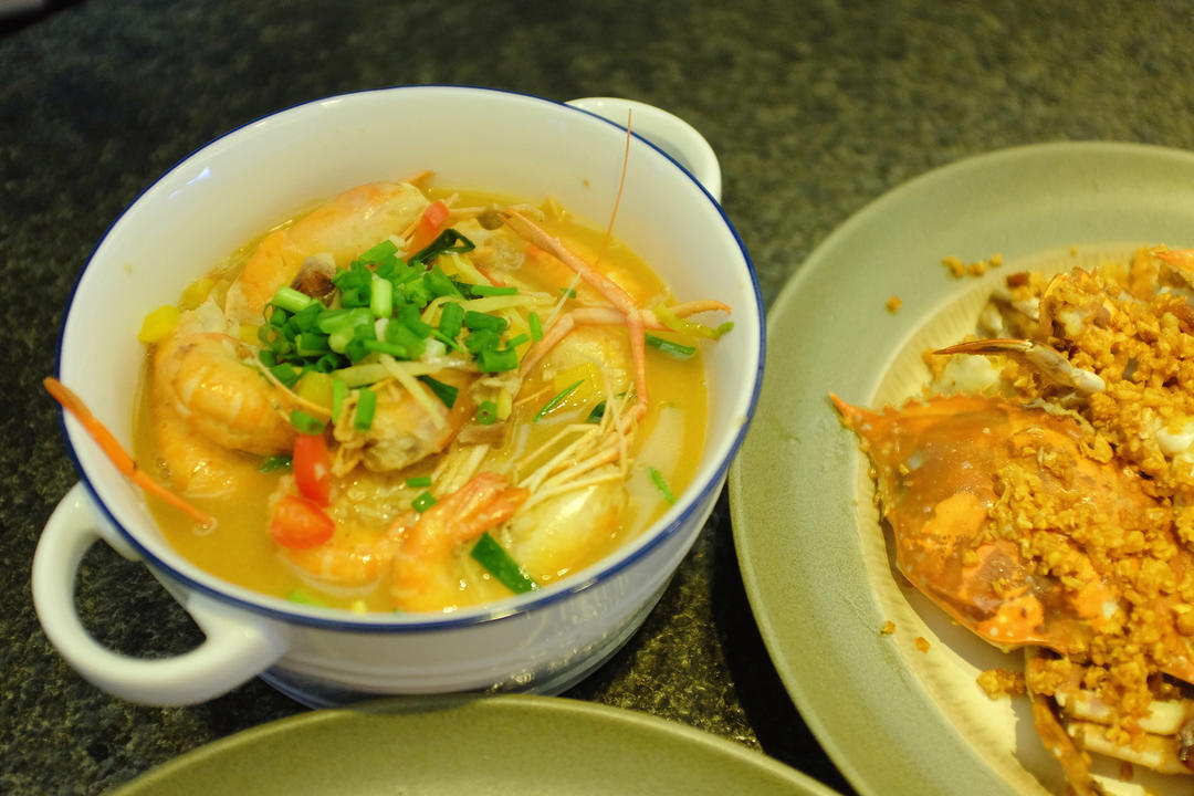 连汤都不剩的蒜泥罗氏虾