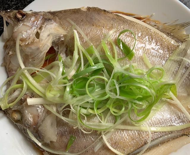 简单又好吃的清蒸海鲈鱼的做法