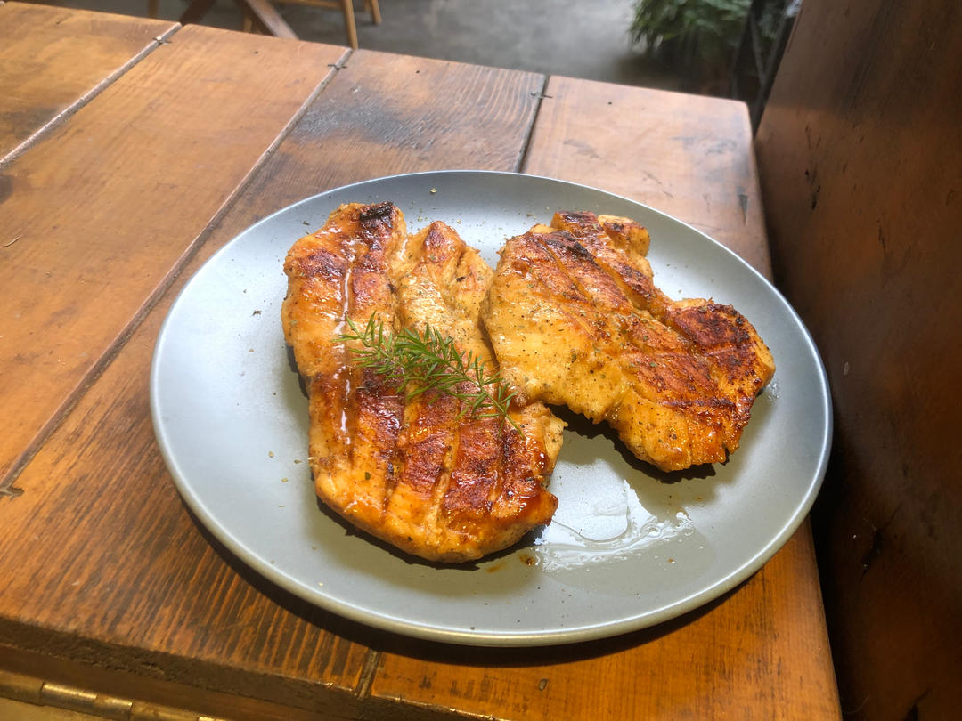 减脂期最爱的香煎鸡胸肉｜超好吃