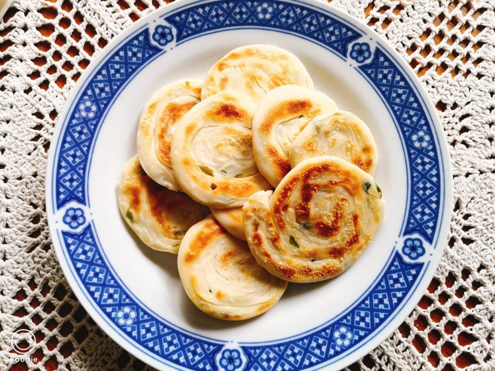 饺子皮葱油饼