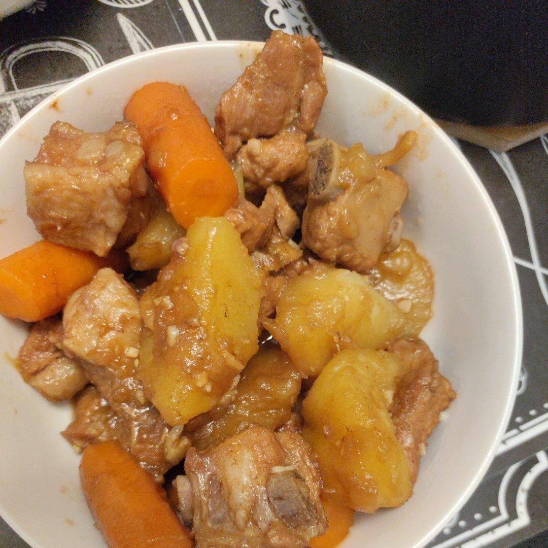 排骨炖土豆（家常版）