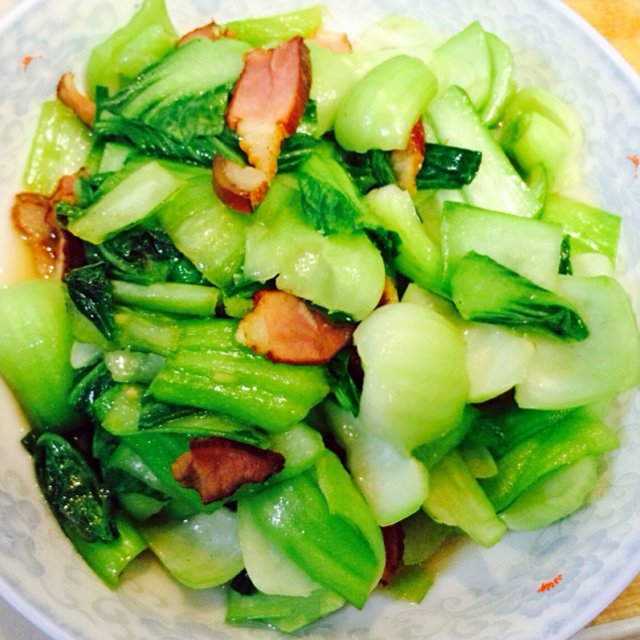 teki做的腊肉炒油菜