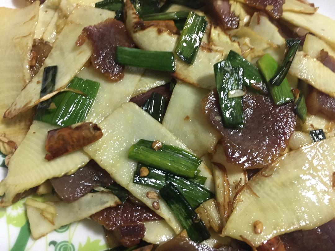冬笋炒腊肉