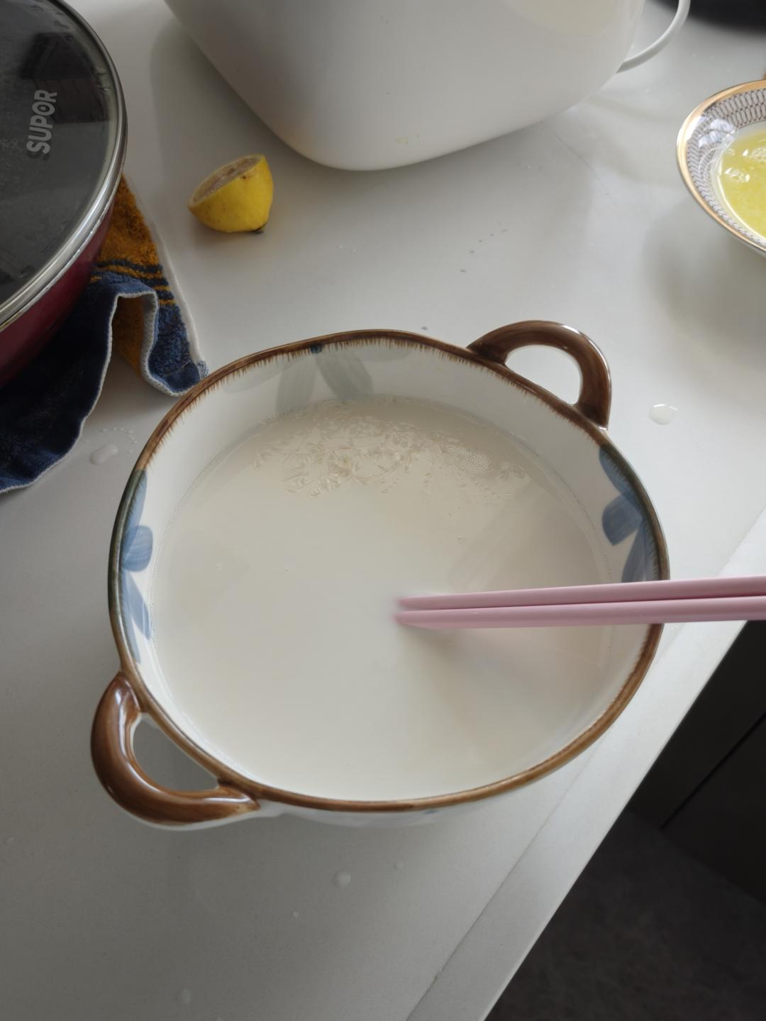 纯奶手撕吐司的做法 步骤1
