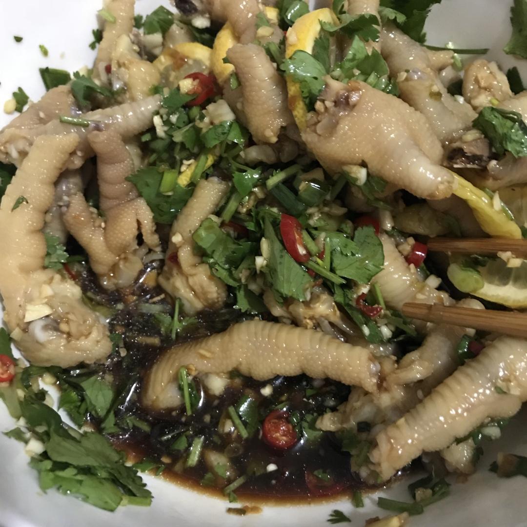 【柠檬酸辣鸡爪】自制超级无敌美味的网红鸡爪