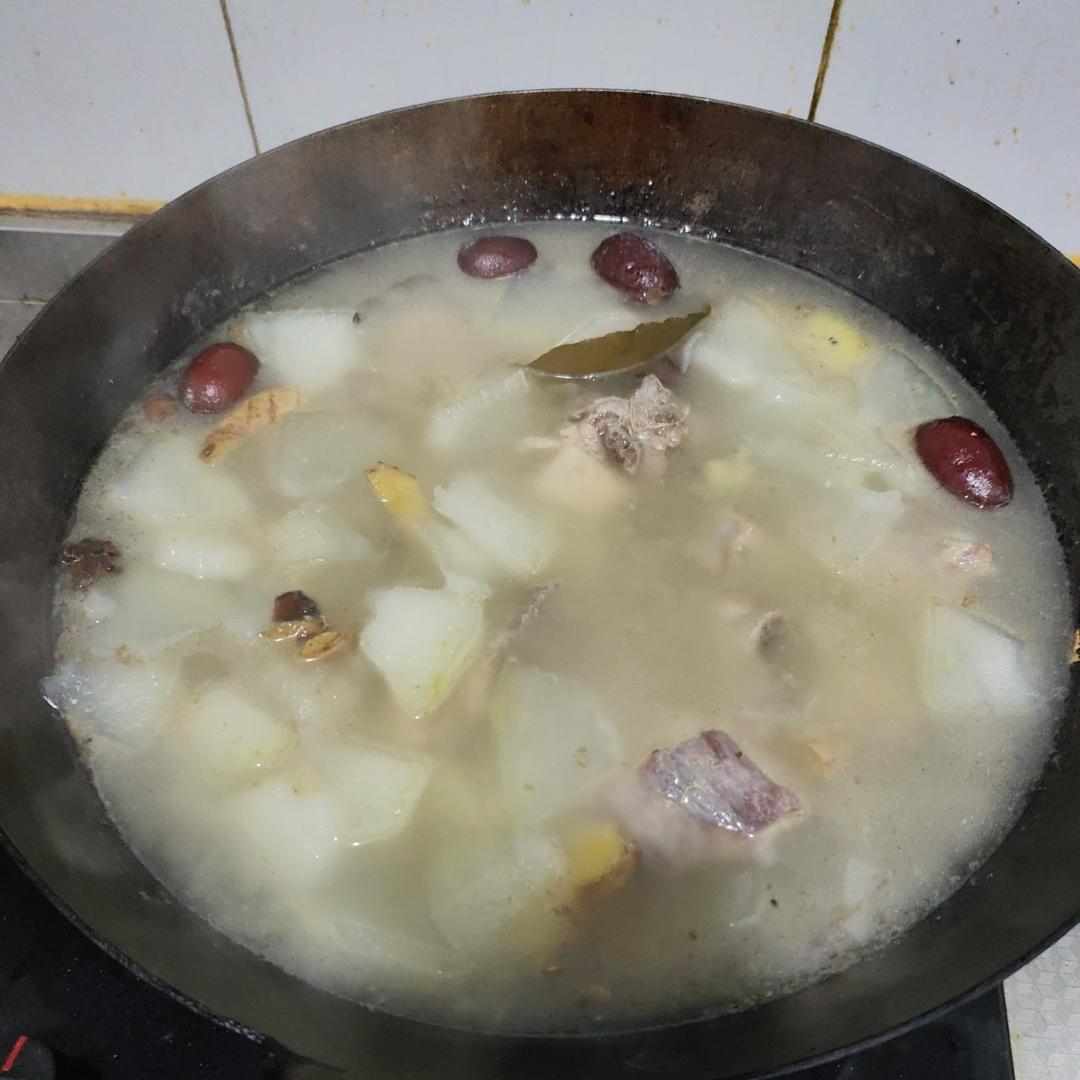 冬瓜排骨汤，夏天的味道