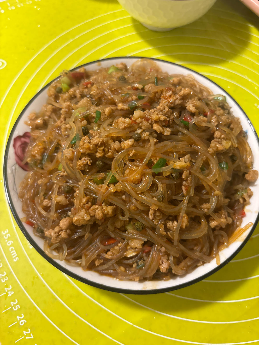 蚂蚁上树