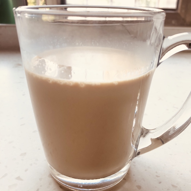 简单易做的丝滑奶茶（无水版）的做法