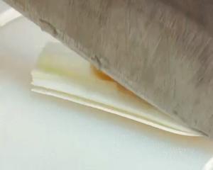 葱拌豆腐丝(有切葱丝视频😝)的做法 步骤2