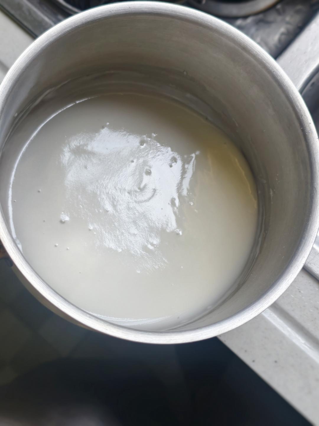 毛毛虫面包