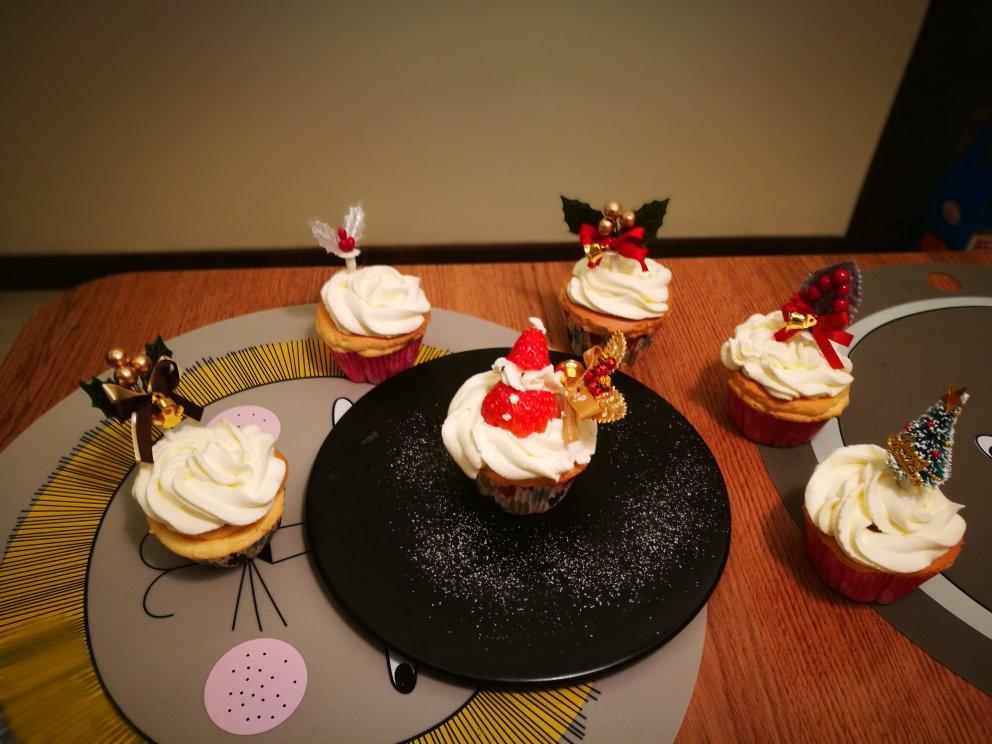 不回缩杯子蛋糕cupcake