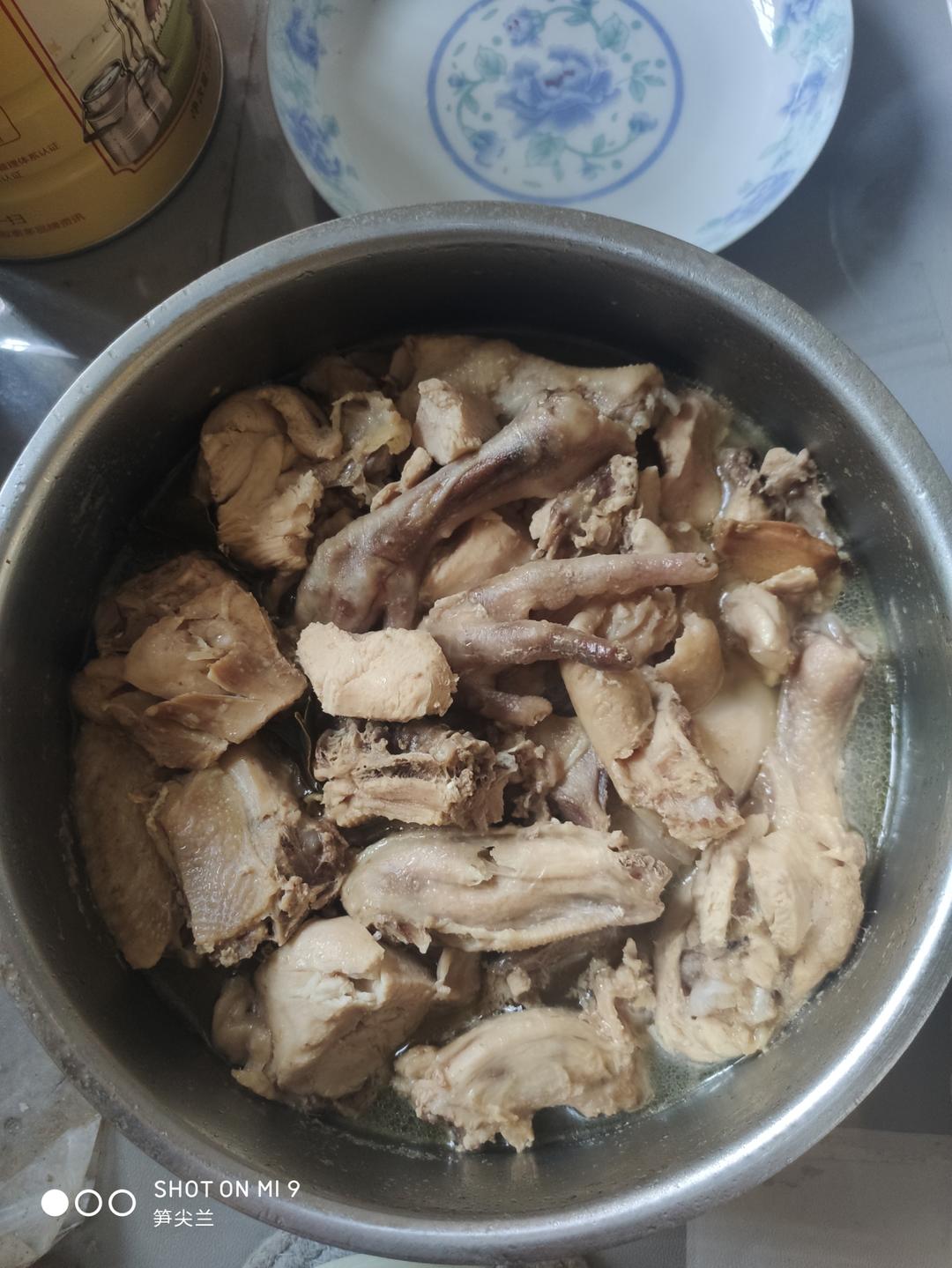 清炖白条鸡