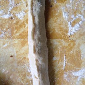 花环豆沙面包的做法 步骤5