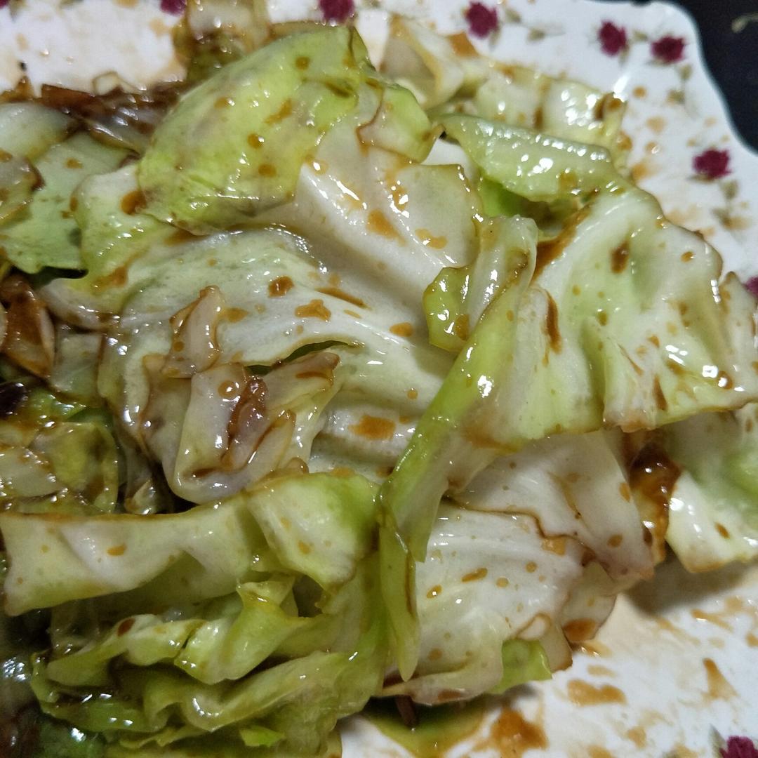 蚝油卷心菜