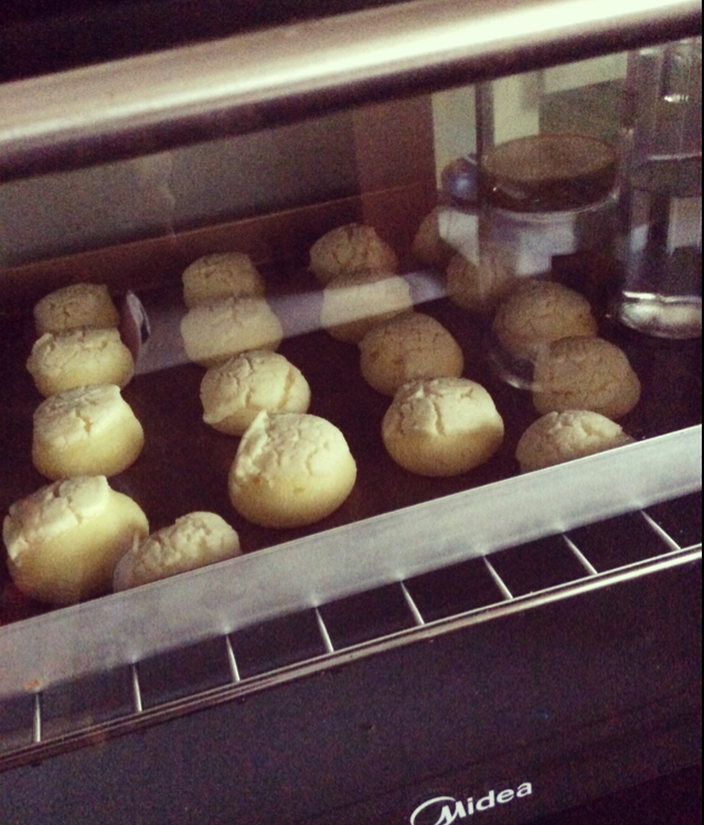 酥皮奶油泡芙--#皮黑森林#