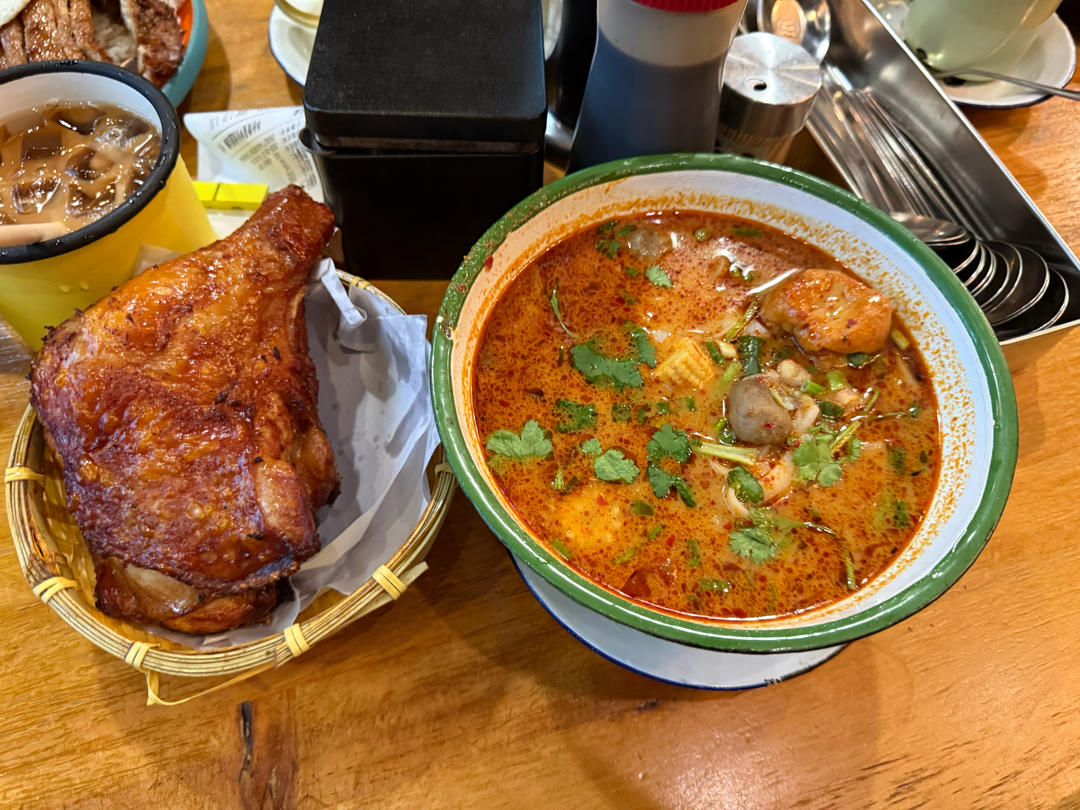⑅❛ ᵕ ❛⑅小零嘴與外食(•́₃•̀)