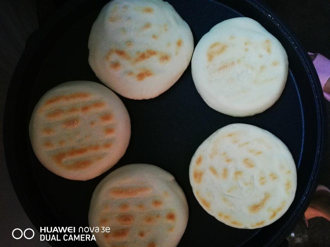 肉夹馍(白吉馍的制作)