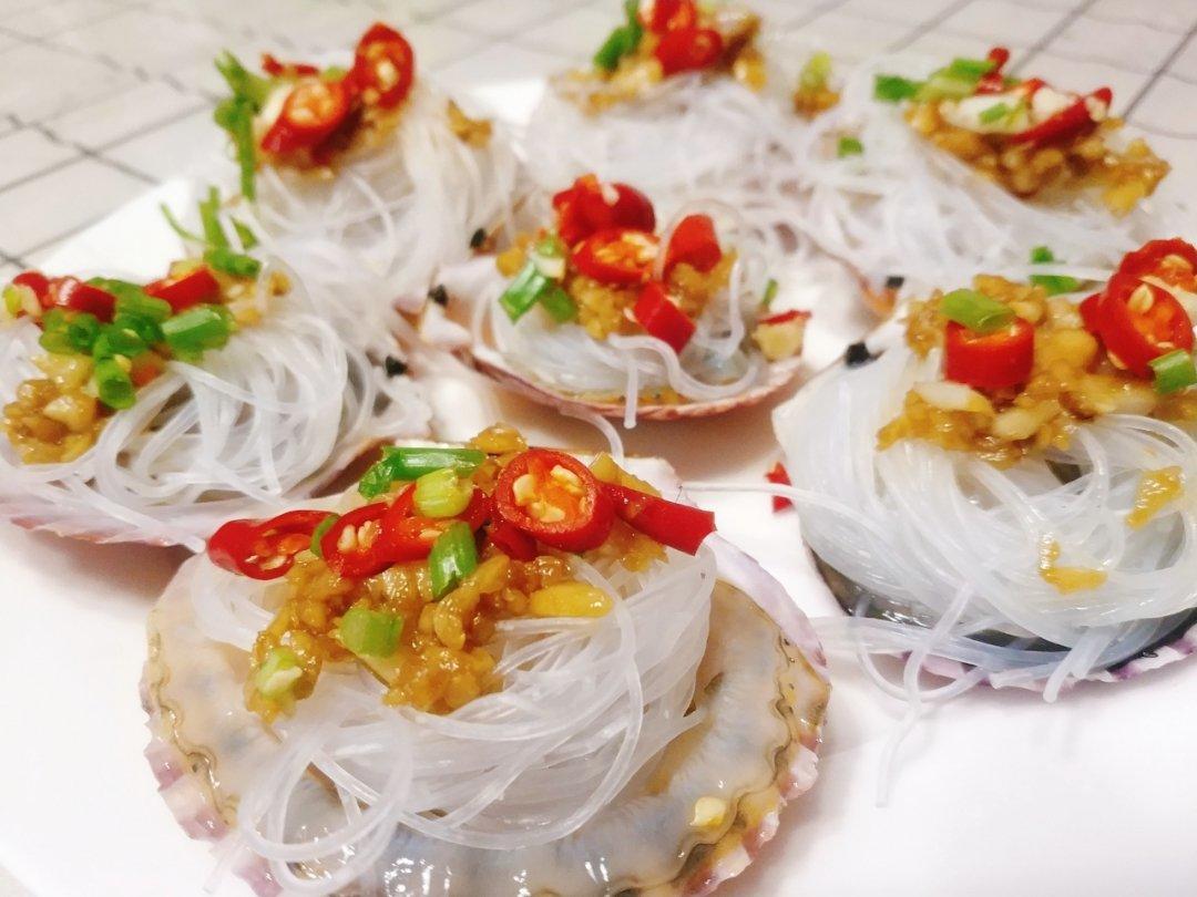 蒜蓉粉丝蒸扇贝