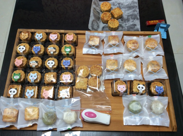 广式月饼——蛋黄莲蓉月饼