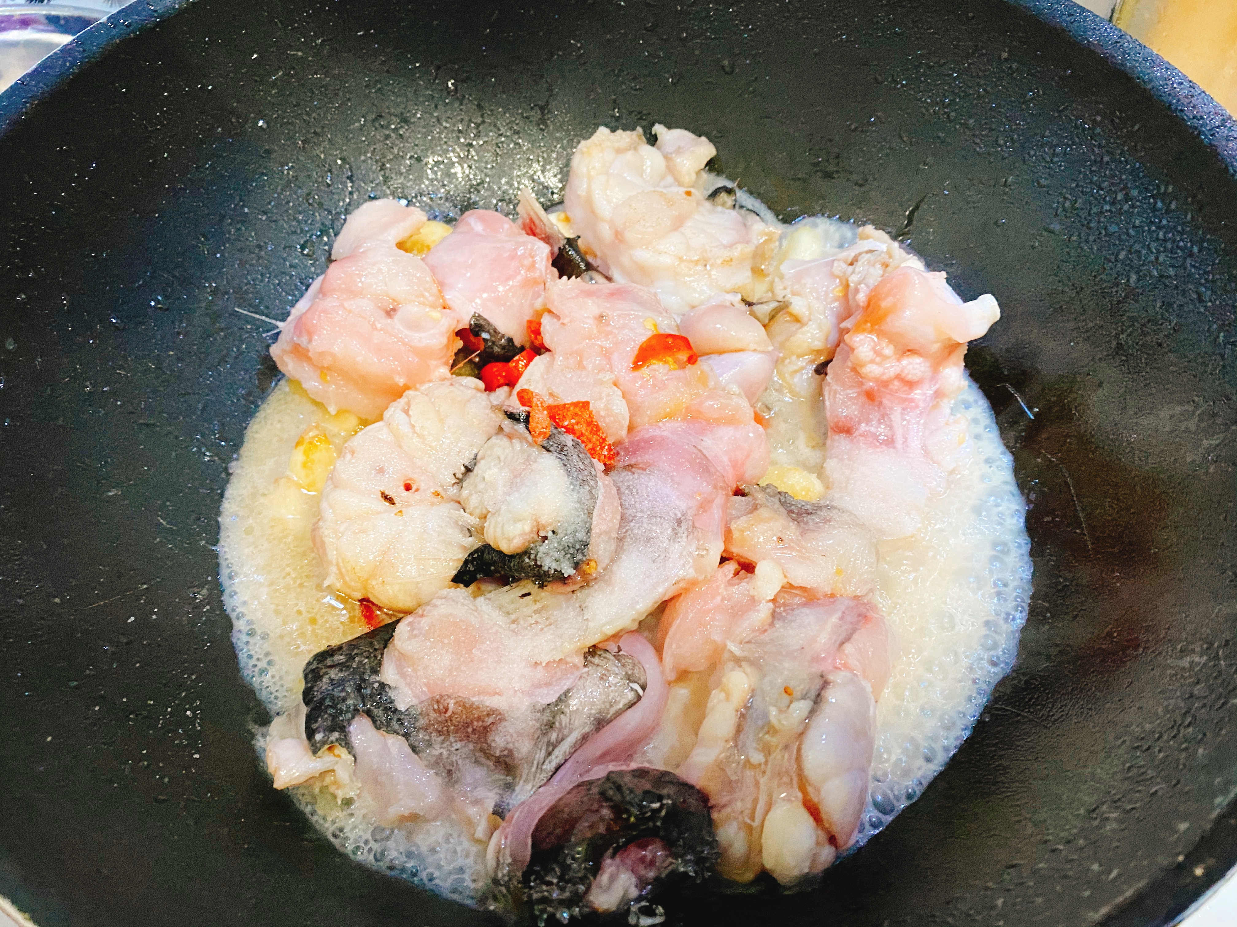 舟山特色菜-红烧海哥霸的做法 步骤1