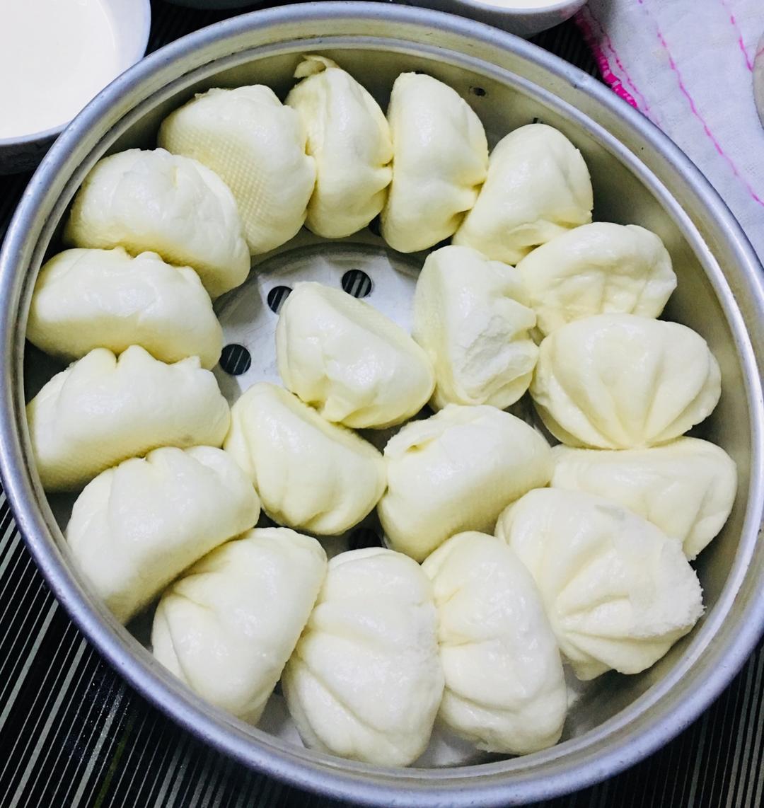 鲜肉包子