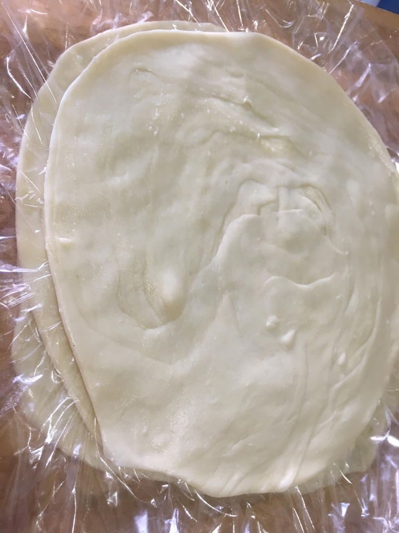 手抓饼这样做 外酥里软层次分明 凉了也不硬 附细节视频详解