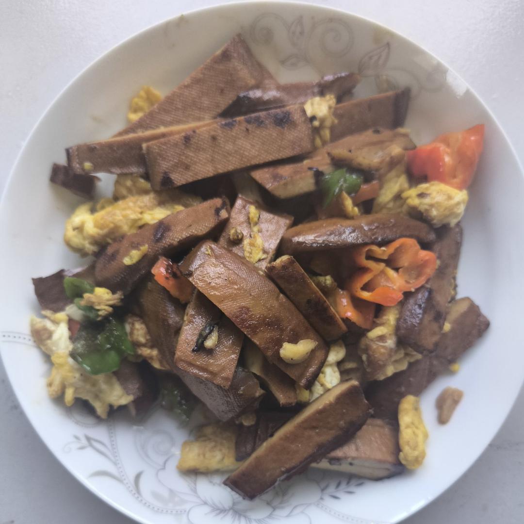 鸡蛋炒香干