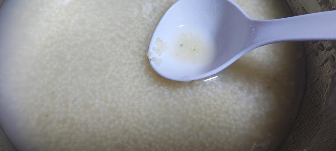 小米粥电饭锅熬出油
